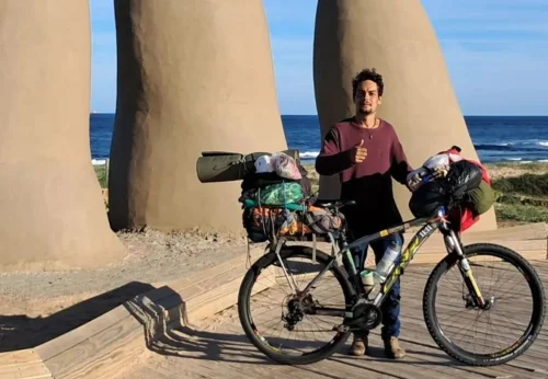 Tocantinense pedala 4 mil km de bicicleta e chega à Argentina rumo a Ushuaia