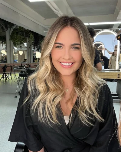 Esposa de sertanejo Henrique é presa nos EUA após fuga e direção sem habilitação válida