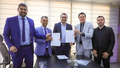 Governador do Tocantins envia PEC do Teto Único e PCCS da Polícia Civil para Aleto